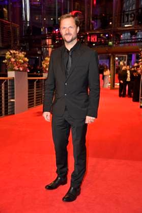 Philipp Hochmair bei der Closing Ceremony mit Preisverleihung auf der Berlinale 2023 73. Internationale Filmfestspiele Berlin im Berlinale Palast. Berlin, 25.02.2023