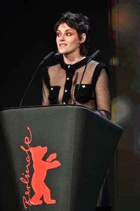 Kristen Stewart bei der Closing Ceremony mit Preisverleihung auf der Berlinale 2023 73. Internationale Filmfestspiele Berlin im Berlinale Palast. Berlin, 25.02.2023