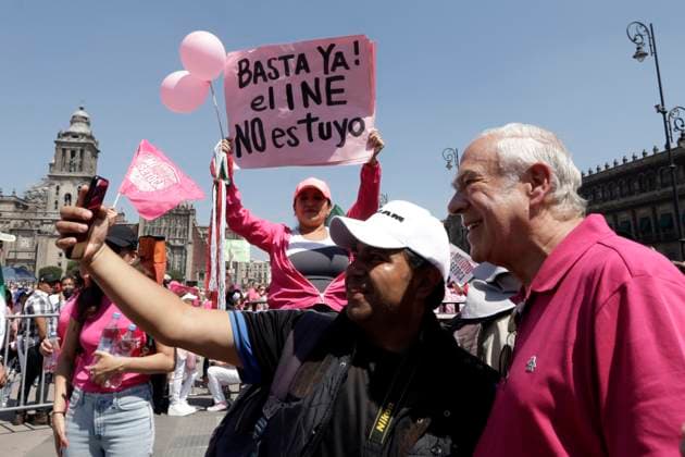 Thousands of people participate in the protest: INE is not touched!, in Mexico February 26, 2023, Mexico City, Mexico: The former president of the Organization for Economic Cooperation and Development, Jose Angel Gurria participates in the rally, The INE (National Electoral Institute) does not touch! in the Zocalo in Mexico City. on February 26, 2023 in Mexico City, Mexico (Photo by Luis Barron Eyepix Group). Copyright: xLuisxBarronx xEyepixxGroupx LB20230226_INE_PLANB21