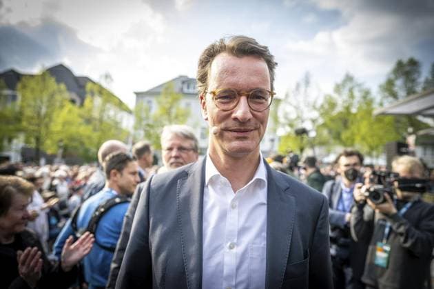 CDU Wahlkampf in Olpe. *** NUR FÜR REDAKTIONELLE ZWECKE *** EDITORIAL USE ONLY ***<p>NRW Ministerpräsident Hendrik Wüst, CDU, am Montag den 2. Mai 2022 bei einer Wahlkampfveranstaltung der CDU in Olpe. Friedrich Merz und Makus Söder unterstützen den Wahlkampf. Olpe Copyright: RALFxROTTMANNxxxxxFUNKExFOTOxSERVICI *** CDU Election campaign in Olpe *** ONLY FOR EDITORIAL PURPOSE *** EDITORIAL USE ONLY *** P NRW Prime Minister Hendrik Wüst, CDU, on Monday the 2 May 2022 at a Election campaign event the CDU in Olpe Friedrich Merz and Makus Söder support the Election campaign Olpe Copyright RALFxROTTMANNxxxxxFUNKExFOTOxSERVICI Copyright: RALFxROTTMANNxxxxxFUNKExFOTOxSERVICI doc7ktlbl9povt9u169719 EDITORIAL USE ONLY