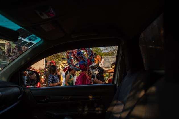 February 27, 2023: Residents of the town of Almolonga, Veracruz, celebrate the traditional Afromestizo carnival. Where they dance through the streets of the town and the children play in the fountain of the old sugar hacienda. - ZUMAqp1_ 20230227_zip_qp1_007 Copyright: xHectorxAdolfoxQuintanarxPerezx