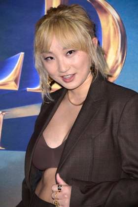 Poppy Liu bei der Premiere der Hulu-Streamingserie History of the World, Part II im Hollywood Legion Theater. Los Angeles, 27.02.2023