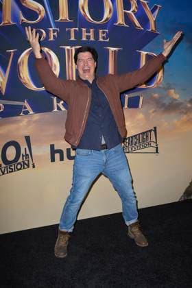 Ken Marino bei der Premiere der Hulu-Streamingserie History of the World, Part II im Hollywood Legion Theater. Los Angeles, 27.02.2023