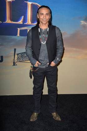 Zahn McClarnon bei der Premiere der Hulu-Streamingserie History of the World, Part II im Hollywood Legion Theater. Los Angeles, 27.02.2023