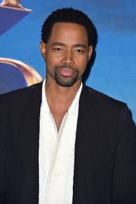 Jay Ellis bei der Premiere der Hulu-Streamingserie History of the World, Part II im Hollywood Legion Theater. Los Angeles, 27.02.2023