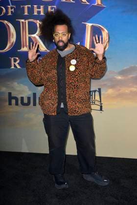 Reggie Watts bei der Premiere der Hulu-Streamingserie History of the World, Part II im Hollywood Legion Theater. Los Angeles, 27.02.2023