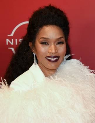 01 March 2023 - Bevrly Hills, California - Angela Bassett. 14th Annual AAFCA Awards at the Beverly Wilshire, A Four Seasons Hotel. Photo Credit: Billy Bennight AdMedia 289172 2023-03-01 California Beverly Hills Etats-Unis  Copyright: xAdMediax STAR_289172_022
