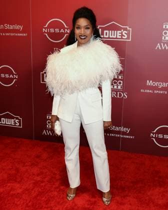 01 March 2023 - Bevrly Hills, California - Angela Bassett. 14th Annual AAFCA Awards at the Beverly Wilshire, A Four Seasons Hotel. Photo Credit: Billy Bennight AdMedia 289172 2023-03-01 California Beverly Hills Etats-Unis  Copyright: xAdMediax STAR_289172_033