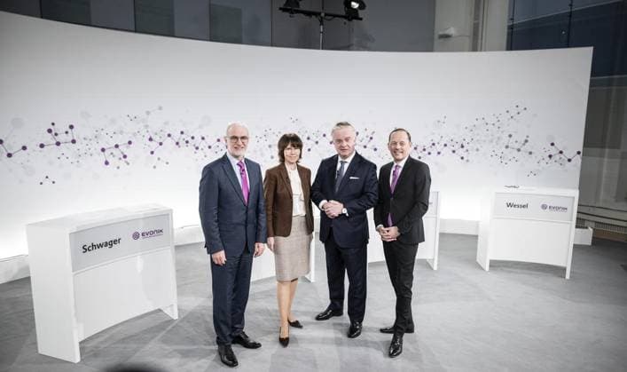 News Themen der Woche KW09 News Bilder des Tages Bilanzpressekonferenz Evonik 2023 *** NUR FÜR REDAKTIONELLE ZWECKE *** EDITORIAL USE ONLY ***<p>Der Essener Chemiekonzern Evonik zieht Bilanz - Vorstandschef Christian Kullmann äußert sich zur aktuellen Lage bei der Bilanzpressekonferenz in Essen. Deutschland NRW Essen Copyright: FabianxStrauch *** Evonik 2023 Annual Press Conference FOR EDITORIAL PURPOSES ONLY EDITORIAL USE ONLY p Essen-based chemicals group Evonik takes stock CEO Christian Kullmann comments on the current situation at the Annual Press Conference in Essen Germany NRW Essen Copyright FabianxStrauch Copyright: FabianxStrauch doc7p5m76tlgv7r9fkaauk ,EDITORIAL USE ONLY