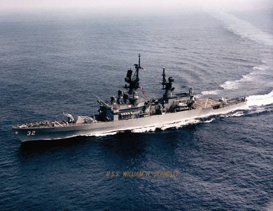RECORD DATE NOT STATED A copy image of the US Navy (USN) Belknap Class Guided Missile Cruiser USS WILLIAM H. STANDLEY (CG 32) underway. The GRIDLEY has a pair of AGM-84 Harpoon missiles on the bow launchers. (Exact Date Shot Unknown). Country: Unknown Copyright: xpiemagsx nararecdefpie08012022c-19065 !ACHTUNG AUFNAHMEDATUM GESCHÄTZT!