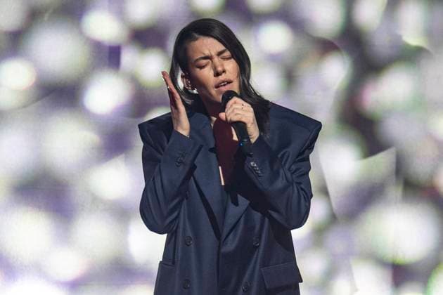 Alina Sueggeler (Frida Gold, Alle Frauen in mir sind muede ) ESC-Vorentscheid Unser Lied fuer Liverpool, am 01.03.2023, MMC-Studios, Koeln. *** Alina Sueggeler Frida Gold, Alle Frauen in mir sind muede ESC Vorentscheid Unser Lied fuer Liverpool, on 01 03 2023, MMC Studios, Cologne