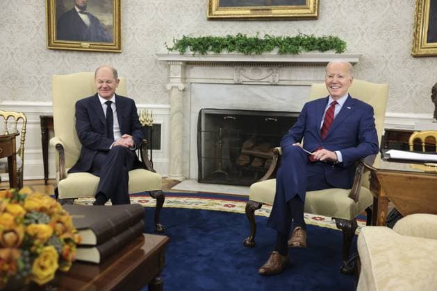 Bilder des Jahres 2023, News 03 März News Themen der Woche KW09 News Bilder des Tages USA, Joe Biden empfängt Olaf Scholz in Washington President Joe Biden holds a bilateral meeting with German Chancellor Olaf Scholz in the Oval Office of the White House in Washington, DC on Friday, March 3, 2023.  WAX20230303104 OliverxContreras