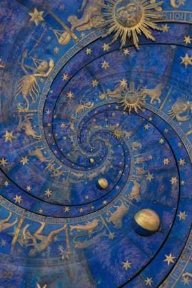 IMAGO Creative, Lifestyle, Esoterik gefährlicher Glaube Abstract old conceptual background on mysticism, astrology, fantasy Abstract old conceptual background on mysticism, astrology, fantasy - blue Copyright: xZoonar.com PaoloxGallox 19652676