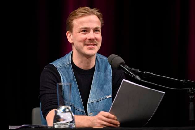 Albrecht Schuch bei der lit.Cologne 2023 Veranstaltung Thomas Brasch: Bleiben will ich, wo ich nie gewesen bin im WDR Funkhaus. Köln, 04.03.2023