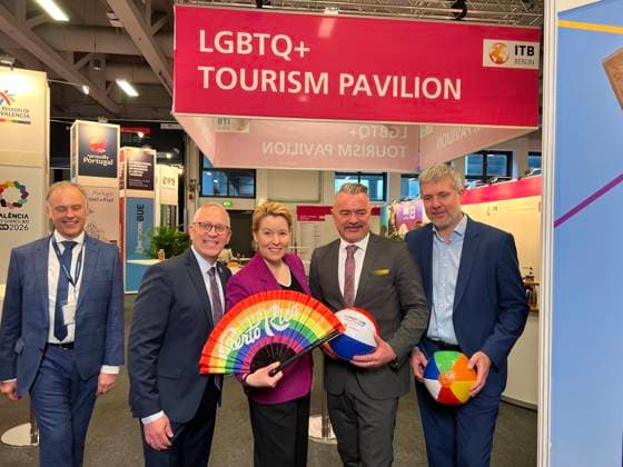News Themen der Woche KW10 News Bilder des Tages 07.03.2023; Berlin, Deutschland, Europa, Welt Berlins regierende Bürgermeisterin Franziska Giffey besucht den LGBTQ+ Tourism Pavilion auf der internationalen Tourismus Messe ITB - LGBT+, queer community, Regenbogengemeinschaft, Vielfaltsgemeinschaft, Regenbogenfamilien, sexuelle Minderheiten, gender- und sexuelle Vielfalt, queere Menschen und nicht-heterosexuelle Menschen. *** 07 03 2023 Berlin, Germany, Europe, World Berlins governing mayor Franziska Giffey visits the LGBTQ Tourism Pavilion at the ITB international tourism trade show LGBT , queer community, rainbow community, diversity community, rainbow families, sexual minorities, gender and sexual diversity, queer people and non-heterosexual people.