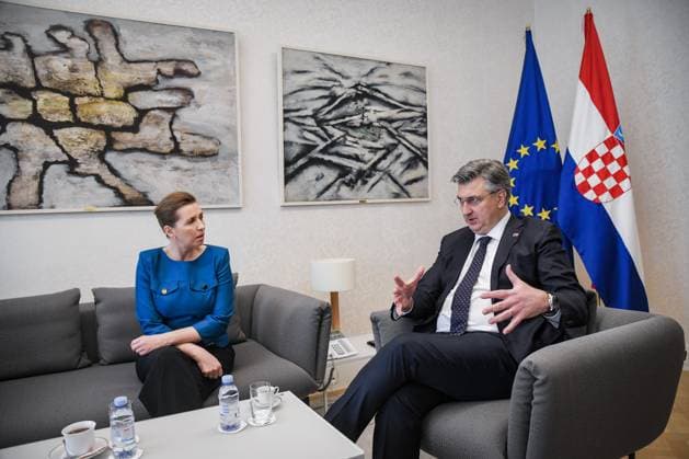 News Themen der Woche KW10 News Bilder des Tages Prime Minister of Denmark Mette Frederiksen visit Croatia Prime Minister of Denmark Mette Frederiksen and Prime Minister of Croatia Andrej Plenkovic shake talk during official visit in Zagreb, Croatia, on February 07, 2023. JosipxRegovic PIXSELL