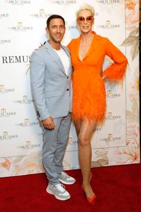 Marcel Remus und Brigitte Nielsen bei der Remus Pre Award Tea Time zugunsten der DKMS im Beverly Hills Hotel. Beverly Hills, 08.03.2023