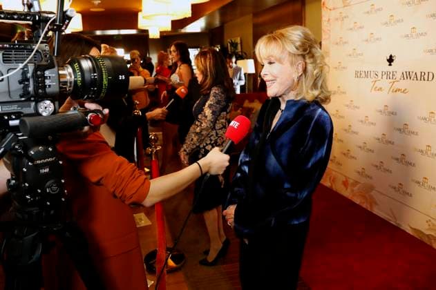 Davina Potratz, Kate Linder und Barbara Eden bei der Remus Pre Award Tea Time zugunsten der DKMS im Beverly Hills Hotel. Beverly Hills, 08.03.2023