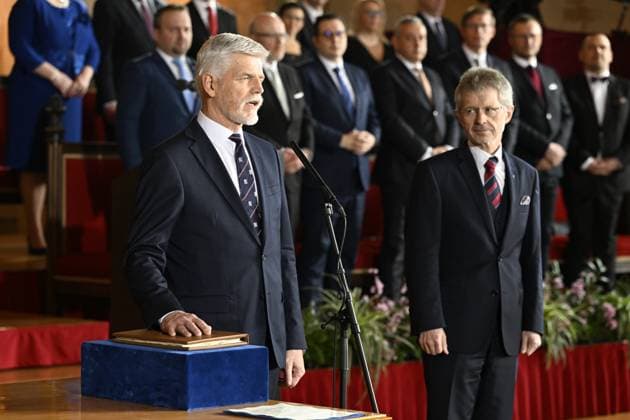 Bilder des Jahres 2023, News 03 März News Themen der Woche KW10 A joint session of both houses of the Parliament of Czech Republic in Vladislav Hall of Prague Castle at which the newly elected President Petr Pavel will take the oath of office, 9 March 2023. On the photo the newly elected President Petr Pavel, left, took the oath of office in the hands of Senate President Milos Vystrcil (ODS). (CTKxPhoto KaterinaxSulova) CTKPhotoP2023030905663  CTKPhotoP2023030905663