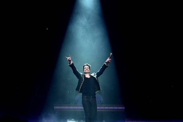 Bilder des Jahres 2023, Entertainment 03 März Entertainment Themen der Woche KW10 Panic! At The Disco perform their final ever show before disbanding at AO Arena in Manchester Featuring: Brendon Urie Where: Manchester, United Kingdom When: 10 Mar 2023 Credit: Graham Finney Cover Images Copyright: xGrahamxFinneyx xCoverxImagesx 52519204 EDITORIAL USE ONLY. NOT FOR USE BY NEWSPAPERS BASED IN THE UK.