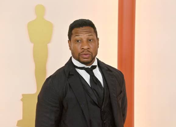 Jonathan Majors attends the 95th annual Academy Awards at the Dolby Theatre in the Hollywood section of Los Angeles on Sunday, March 12, 2023.  LAP2023031211088 JIMxRUYMEN