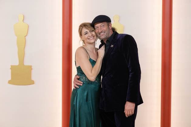 Deanne Bray and Troy Kotsur arrive on the red carpet of The 95th OscarsÂ® at the DolbyÂ® Theatre at Ovation Hollywood on Sunday, March 12, 2023.  Copyright: xKyusungxGongx 34494-078PLX
