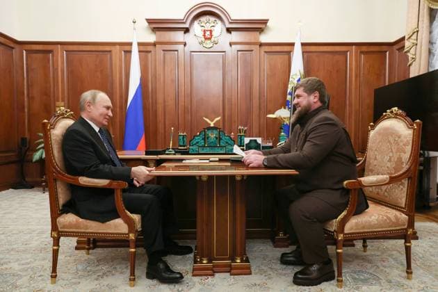 News Themen der Woche KW11 News Bilder des Tages Russia Putin 8389269 13.03.2023 Russian President Vladimir Putin meets with Head of Chechnya Ramzan Kadyrov in Moscow, Russia. Mikhail Klimentyev Sputnik Moscow Russia  Copyright: xMikhailxKlimentyevx