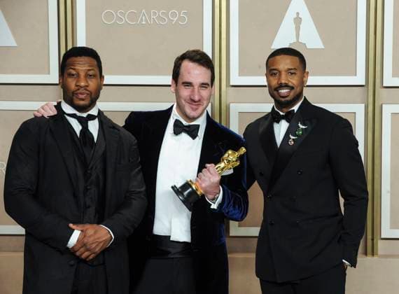 Jonathan Majors, James Friend, Michael B. Jordan in the press room for 95th Academy Awards - Photo Room, Dolby Theatre, Los Angeles, CA March 12, 2023. Photo By: Elizabeth Goodenough Everett Collection in the press room for 95th Academy Awards - Photo Room, Dolby Theatre, Los Angeles, CA March 12, 2023. Photo By: Elizabeth Goodenough Everett Collection PUBLICATIONXNOTxINxCANxCHNxFRAxITAxJPNxNORxPOLxRUSxESPxUKxUSA