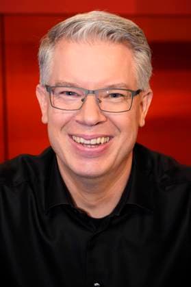 Frank Thelen in der ARD-Talkshow hart aber fair im Studio Adlershof. Berlin, 13.03.2023