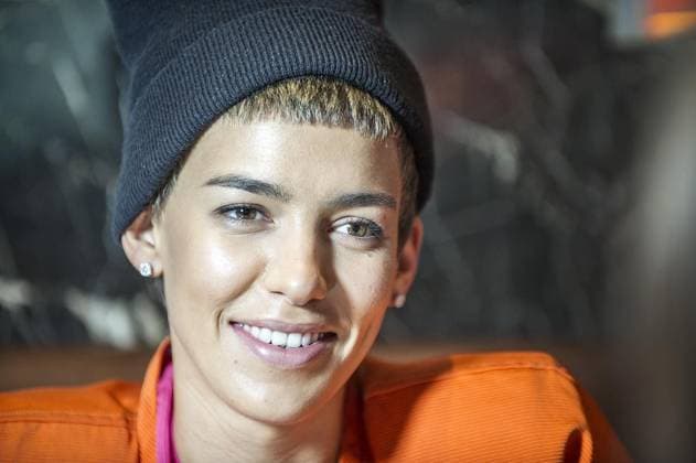 Interview mit Frida Gold *** NUR FÜR REDAKTIONELLE ZWECKE *** EDITORIAL USE ONLY ***<p>Interview mit der Sängerin alina Süggeler und dem Bassisten Andi Weizel der deutschsprachigen Popband Frida Gold im Kölner Dorint Hotel zur Vorstellung ihres neuen Albums Alina. Deutschland NRW Köln Copyright: KaixKitschenberg *** Interview with Frida Gold *** ONLY FOR EDITORIAL PURPOSE *** EDITORIAL USE ONLY *** P Interview with the Singer Alina Süggeler and the Bassists Andi Weizel the German speaking Pop band Frida Gold at Cologne Dorint Hotel to presentation their New albums Alina Germany NRW Cologne Copyright Kaix Kitschenberg Copyright: KaixKitschenberg docnrwhugopicture117676379 EDITORIAL USE ONLY