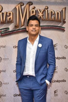 Que Viva Mexico Premiere in Mexiko-Stadt Que Viva Mexico Film Premiere March 14, 2023, Mexico City, Mexico: Actor Cuauhtli Jimenez attends the red carpet of ˜Que Viva Mexico™ film Premiere at Cinepolis Oasis Coyoacan. on March 14, 2023 in Mexico City, Mexico. (Photo by Carlos Tischler Eyepix Group) Copyright: xCarlosxTischler xEyepixxGroupx CT_14032023_89819