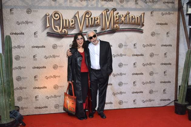 Que Viva Mexico Premiere in Mexiko-Stadt Que Viva Mexico Film Premiere March 14, 2023, Mexico City, Mexico: Director Luis Estrada and Sandra Solares attend the red carpet of ˜Que Viva Mexico™ film Premiere at Cinepolis Oasis Coyoacan. on March 14, 2023 in Mexico City, Mexico. (Photo by Carlos Tischler Eyepix Group) Copyright: xCarlosxTischler xEyepixxGroupx CT_14032023_89851