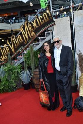 Que Viva Mexico Premiere in Mexiko-Stadt Que Viva Mexico Film Premiere March 14, 2023, Mexico City, Mexico: Director Luis Estrada and Sandra Solares attend the red carpet of ˜Que Viva Mexico™ film Premiere at Cinepolis Oasis Coyoacan. on March 14, 2023 in Mexico City, Mexico. (Photo by Carlos Tischler Eyepix Group) Copyright: xCarlosxTischler xEyepixxGroupx CT_14032023_89854