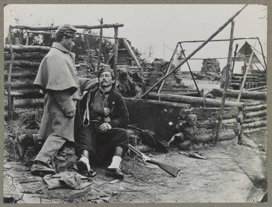 RECORD DATE NOT STATED Scene showing deserted camp and wounded soldier (Zouave), 1865(?). Title from item, US Army Signal Corps Brady photographs catalogue, 1921, no. B-250. United States, History, Civil War, 1861-1865. Copyright: xpiemagsx civwarpietiff12032023-10245 !ACHTUNG AUFNAHMEDATUM GESCHÄTZT!