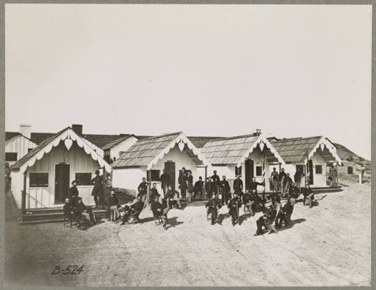 RECORD DATE NOT STATED Headquarters of the 21st Michigan Infantry. 1865 (?). No. B-524, Title from item, Caption continues: (US Army Signal corps Brady photographs catalogue, 1921, no. B-524). LC-B8184 -40468-ZA, after a photographer working under the direction of Matthew B. Brady. United States, History, Civil War, 1861-1865. Copyright: xpiemagsx civwarpietiff12032023-10185 !ACHTUNG AUFNAHMEDATUM GESCHÄTZT!