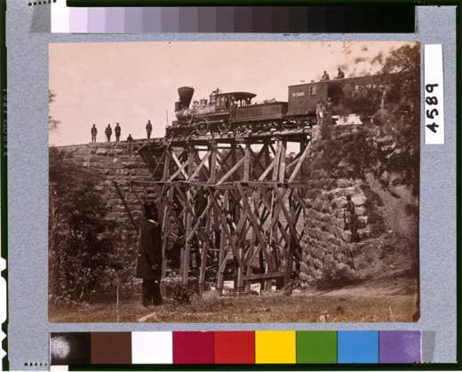 RECORD DATE NOT STATED Bridge on Orange & Alexandria Railroad. Title from item, Published title: Bridge on Orange & Alexandria Virginia Railroad, as repaired by army engineers under Colonel Herman Haupt, Attributed to Andrew J. Russell, Gift; Col. Godwin Ordway; 1948, Published in: Eyes of the nation : a visual history of the United States Vincent Virga and curators of the Library of Congress ; historical commentary by Alan Brinkley. New York : Knopf, 1997. Orange and Alexandria Railroad Company, 1860-1870, Railroad bridges, Virginia, 1860-1870, United States, History, Civil War, 1861-1865, Transportation, United States, Virginia. Copyright: xpiemagsx civwarpietiff12032023-17592 !ACHTUNG AUFNAHMEDATUM GESCHÄTZT!