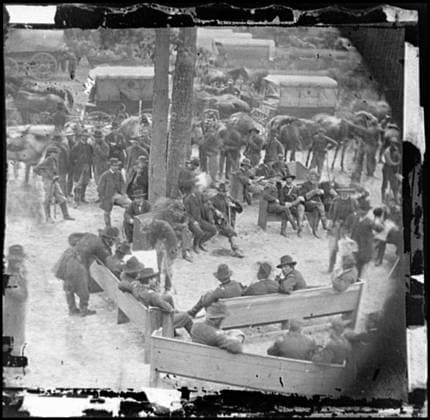 RECORD DATE NOT STATED Massaponax Church, Virginia Council of War : General Ulysses S. Grant examining map held by General George G. Meade. Civil war photographs, 1861-1865 , Published in: Viewpoints; a selection from the pictorial collections of the Library of Congress .. Washington : Library of Congress ., 1975, no. 82, Selected Civil War Photographs, 1861-1865. Grant, Ulysses S, (Ulysses Simpson), 1822-1885, United States, History, Civil War, 1861-1865, Wilderness, Battle of the, Va, 1864, Churches, Meade, George G, Dana, Charles A, United States, Virginia, Massaponax Church. Copyright: xpiemagsx civwarpietiff12032023-18259 !ACHTUNG AUFNAHMEDATUM GESCHÄTZT!