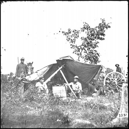 RECORD DATE NOT STATED Wilcox s Landing, Virginia, vicinity of Charles City Court House. Field telegraph station. Civil war photographs, 1861-1865 , Selected Civil War Photographs, 1861-1865. United States, History, Civil War, 1861-1865, Communications, Wilderness, Battle of the, Va, 1864, Telegraph, United States, Virginia, Wilcox s Landing. Copyright: xpiemagsx civwarpietiff12032023-18279 !ACHTUNG AUFNAHMEDATUM GESCHÄTZT!
