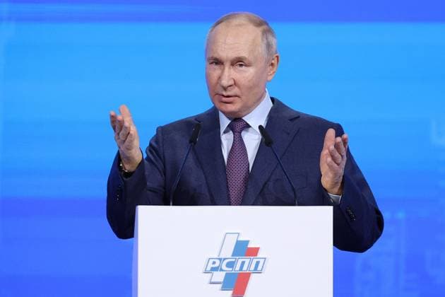 News Themen der Woche KW11 News Bilder des Tages RUSSIA, MOSCOW - MARCH 16, 2023: Russia s President Vladimir Putin addresses the 17th Congress of the Russian Union of Industrialists and Entrepreneurs (RSPP) at the Moscow International House of Music. Sergei Bobylev TASS  57899875