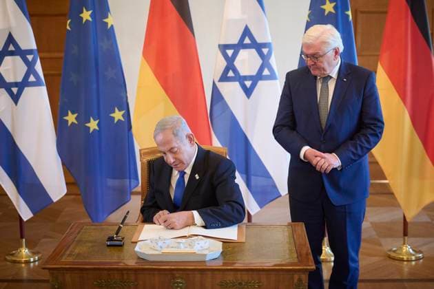 Berlin, Frank-Walter Steinmeier trifft Benjamin Netanyahu Bundespräsident Frank-Walter Steinmeier und der Ministerpräsident des Staates Israel Benjamin Netanyahu am 16.03.2023 im Schloss Bellevue in Berlin. Berlin Schloss Bellevue Berlin Deutschland