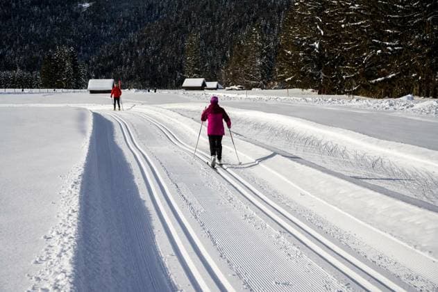  Cross country skiing in Alpine World Karwendel, , model released, Symbolfoto , 11.02.2023, Copyright: xwenzelx Panthermedia33619395.jpg