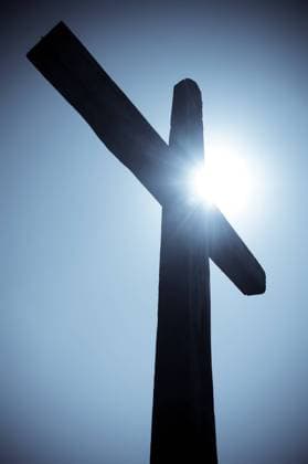silhouette of the Christian cross against the sun Copyright: xSergheixStarusx xDesignxPicsx , 30390105 Copyright: SergheixStarusx xDesignxPics 30390105