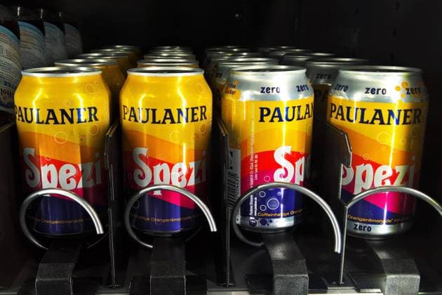 Paulaner Spezi, Orangenlimonade mit Cola in der Dose *** Paulaner Spezi, orange soda with cola in a can