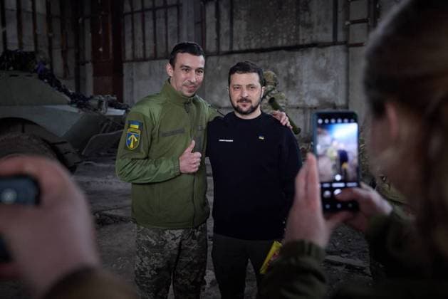 News Themen der Woche KW12 President of Ukrainee Volodymyr Zelenskyy visits the Donetsk region in Ukraine President of Ukrainee Volodymyr Zelenskyy visits the Donetsk region in Ukraine on March 22, 2023. Photo by PRESIDENT OF UKRAINE OFFICE apaimages Ukraine Ukraine Ukraine 220323_UKRAINE_UPO_00 (45).jpeg Copyright: xapaimagesxPRESIDENTxOFxUKRAINExOFFICE xapaimagesx