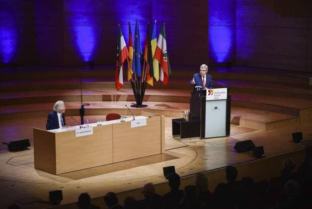 News Themen der Woche KW12 News Bilder des Tages Politisches Forum Ruhr *** NUR FÜR REDAKTIONELLE ZWECKE *** EDITORIAL USE ONLY ***<p>Thomas Bach, Präsident des Internationalen Olympischen Komitees (IOC), spricht am Mittwoch, 22. März 2023 im Rahmen des Politischen Forum Ruhr in der Philharmonie in Essen. Deutschland NRW Essen Copyright: SocratesxTassos *** Political Forum Ruhr FOR EDITORIAL PURPOSES ONLY EDITORIAL USE ONLY p Thomas Bach, President of the International Olympic Committee IOC , speaks at the Political Forum Ruhr at the Philharmonie in Essen Germany NRW Essen on Wednesday, March 22, 2023 Copyright SocratesxTassos Copyright: SocratesxTassos doc7pg3vtd7vkw11afsg9ra ,EDITORIAL USE ONLY