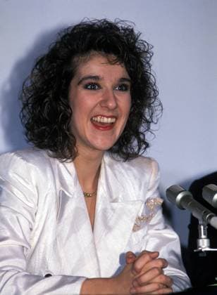 Dublin, Irland 1988. Melodi Grand Prix Eurovision Song Contest 1988. Celine Dion vinner finalen for Sveits med sangen Ne partez pas sans moi . Arkivfoto: Eystein Hanssen DUBLIN IRELAND IRLAND EDITORIAL USE ONLY Ref:LoHisHykk7M.jpg *** Dublin, Ireland 1988 Melodi Grand Prix Eurovision Song Contest 1988 Celine Dion wins the final for Switzerland with the song Ne partez pas sans moi Archive photo Eystein Hanssen DUBLIN IRELAND IRELAND EDITORIAL USE ONLY 