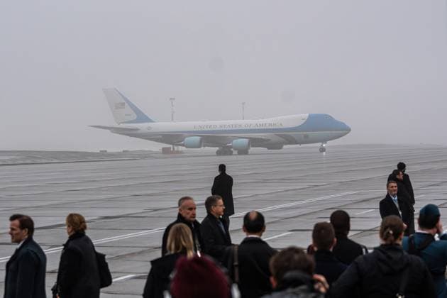 March 23, 2023, Ottawa, Ontario, Canada: Air Force One touches down on the tarmac as U.S. President Joe Biden arrives in Canada to meet with Canadian Prime Minister Justin Trudeau for his first official visit to the country. Though visits from American presidents to Canada typically take place soon after election, Biden s inaugural visit to the northern neighbour has been delayed due to COVID-19 travel restrictions. Ottawa Canada - ZUMAs197 20230323_zaa_s197_253 Copyright: xKatherinexChengx