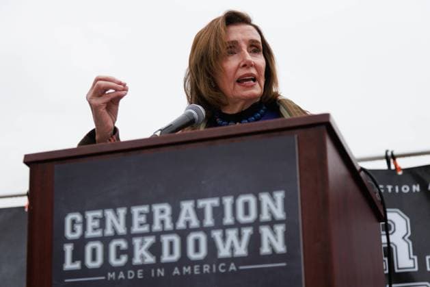 News Bilder des Tages Members Of Congress Attend Generation Lockdown Gun Control Rally In DC Former speaker of the U.S. House of Representatives Nancy Pelosi speaks at the Generation Lockdown: Made in America rally on the National Mall in Washington, D.C. on March 24, 2023, to urge the Senate to pass a federal assault weapons ban. Washington, D.C. United States  Copyright: xBryanxOlinxDozierx originalFilename: dozier-memberso230324_npksf.jpg