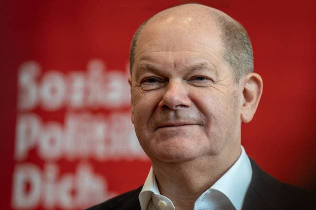 News Themen der Woche KW12 News Bilder des Tages Politik, Bundeskanzler, Wahlkreis, Gespräch 25.03.2023 Potsdam Landeshauptstadt SPD Wahlkreisgespräch mit Olaf Scholz MdB Wahlkreis 61 Bundeskanzler Potsdam Bürgerhaus am Schlatz Brandenburg Deutschland *** politics, chancellor, constituency, talk 25 03 2023 Potsdam state capital SPD constituency talk with Olaf Scholz MdB constituency 61 chancellor Potsdam Bürgerhaus am Schlatz Brandenburg Germany