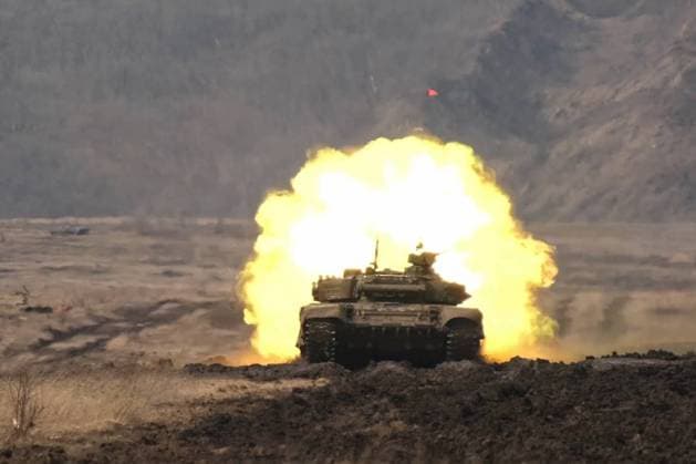 News Themen der Woche KW13 News Bilder des Tages Russland, MilitÃ¤rÃ¼bung MARCH 28, 2023: Seen in this video screen grab is a tank firing during combat training of a Russian Army Central Military District tank unit in the zone of Russiaâ€™s special military operation. Video grab. Best possible quality. Russian Defence Ministry Press Office TASS  58105955